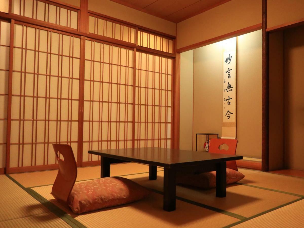 Izumiya Ryokan Kyoto Exteriör bild