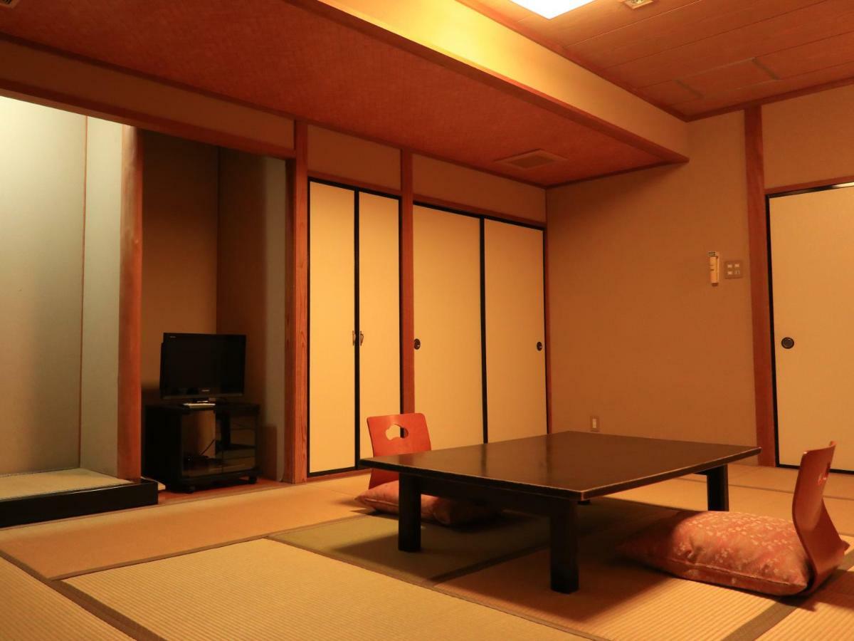 Izumiya Ryokan Kyoto Exteriör bild