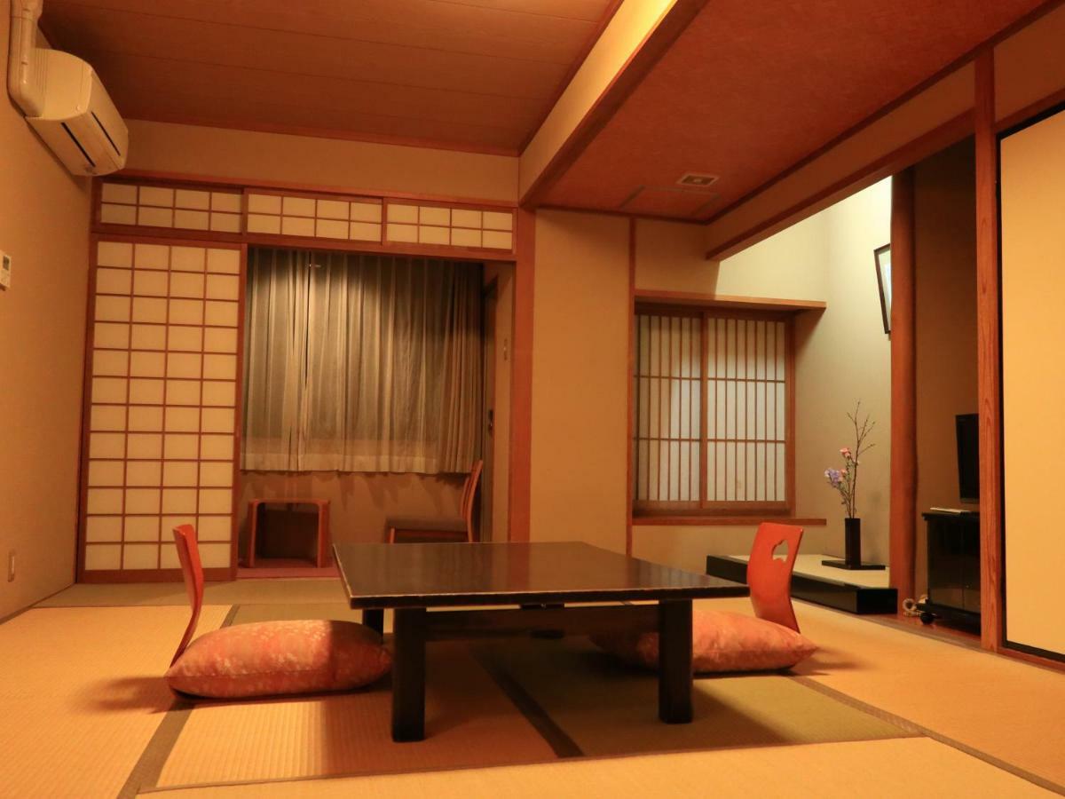 Izumiya Ryokan Kyoto Exteriör bild